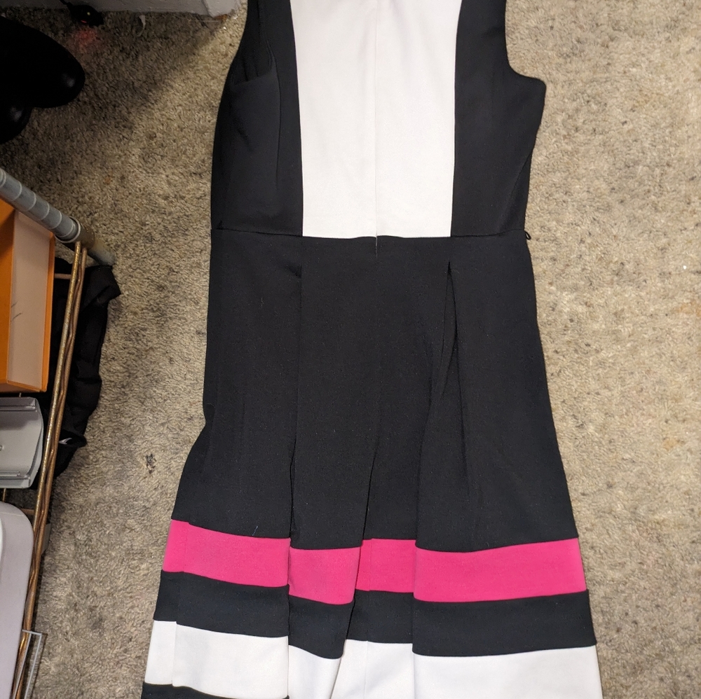 Women's dress
